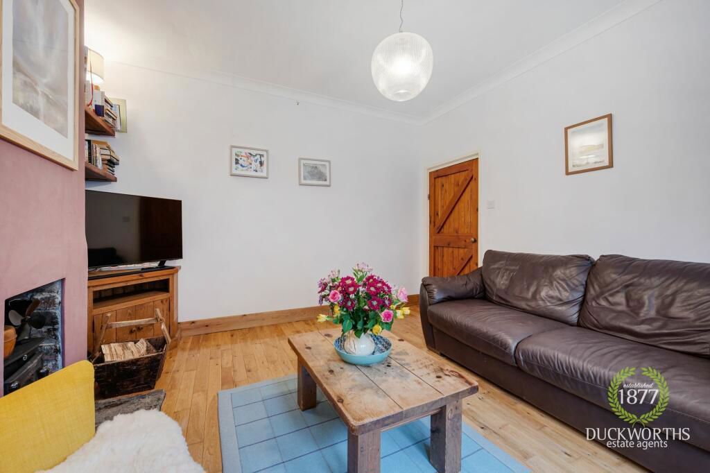 Property photo 2 of 48