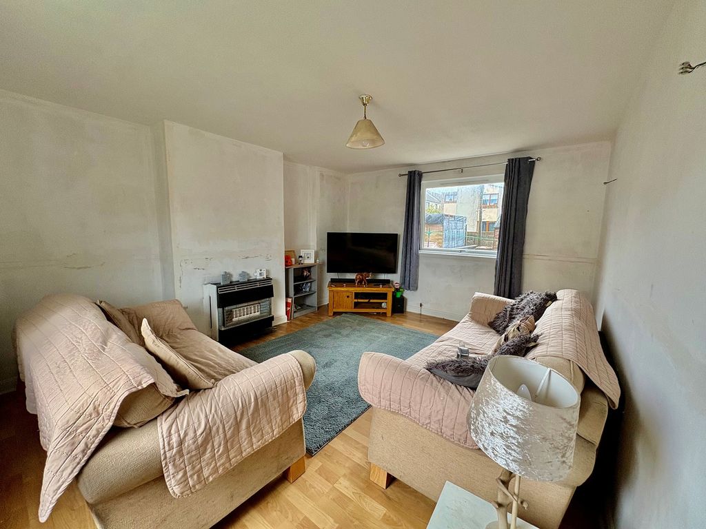Property photo 2 of 10 Not Specified