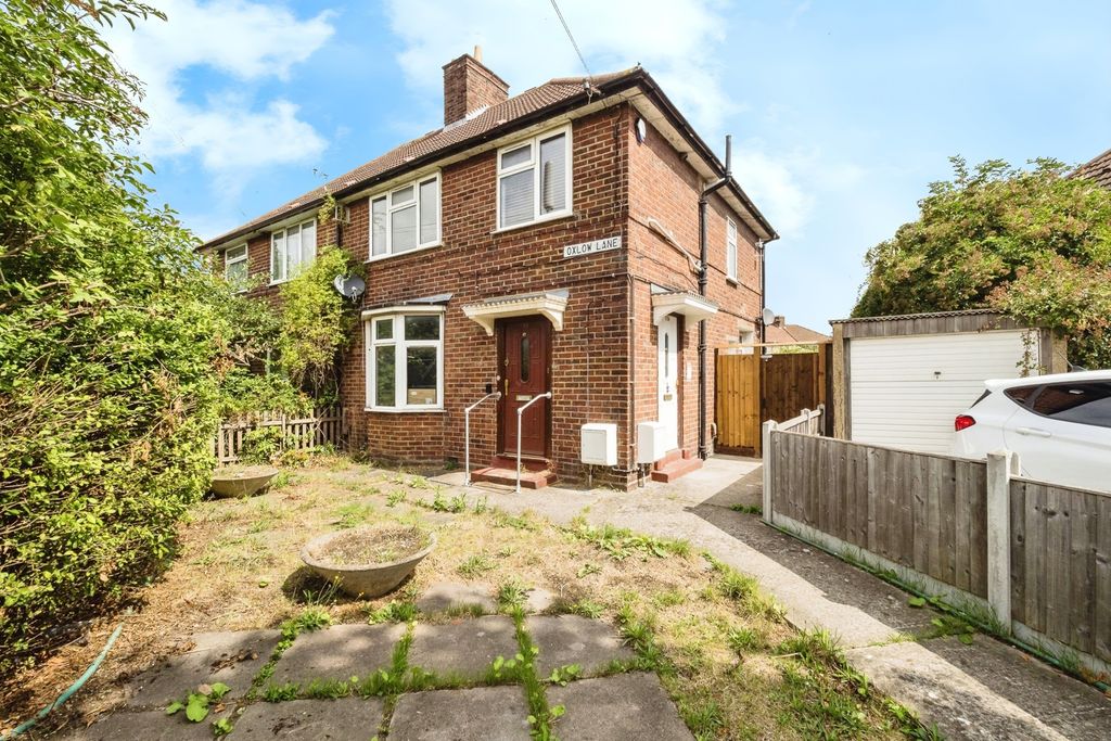 Property photo 1 of 17 Front