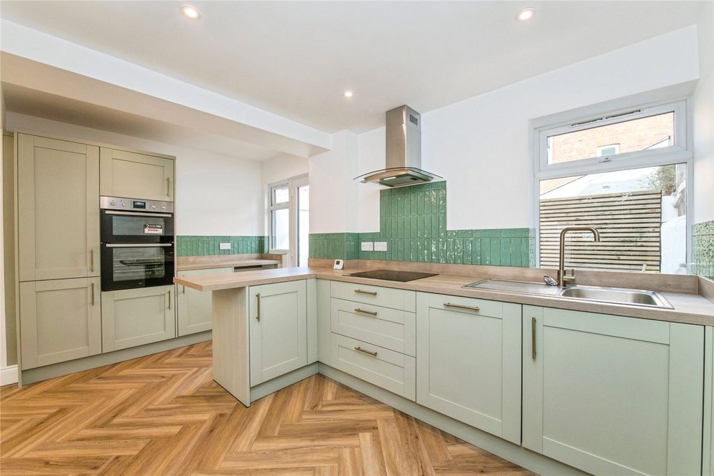 Property photo 1 of 17 Picture No. 36