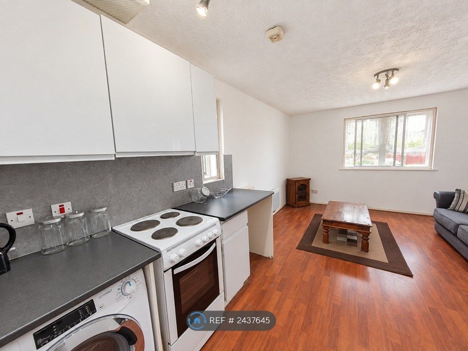 Property photo 3 of 13 Open Plan Kitchen