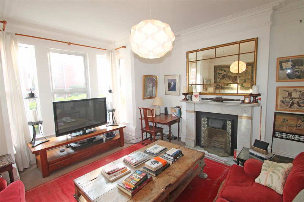 Property photo 2 of 15 Img_9334.Jpg