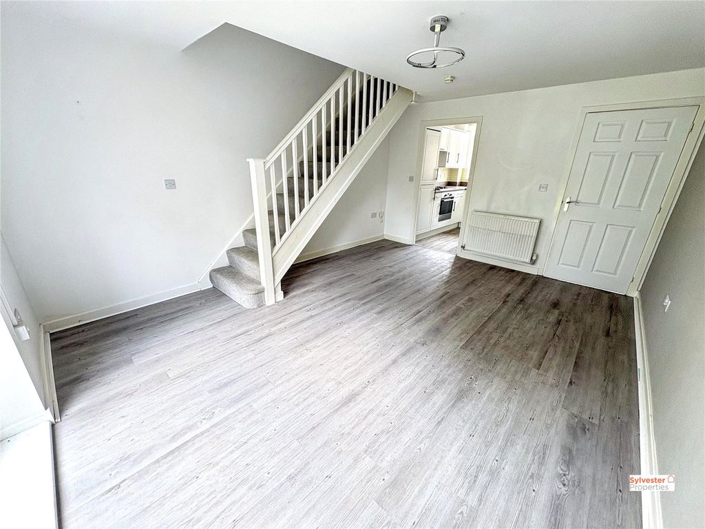 Property photo 2 of 17 Picture No. 08