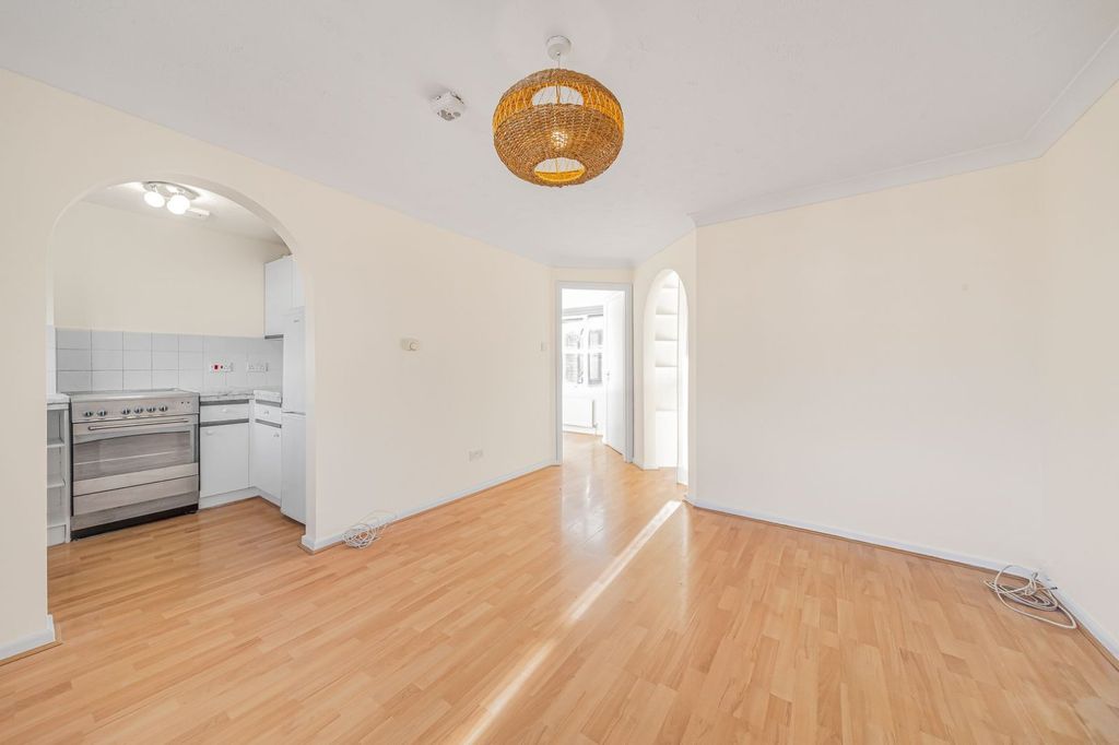 Property photo 1 of 8 Picture No. 07