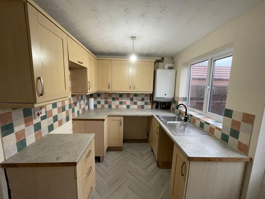 Property photo 3 of 8