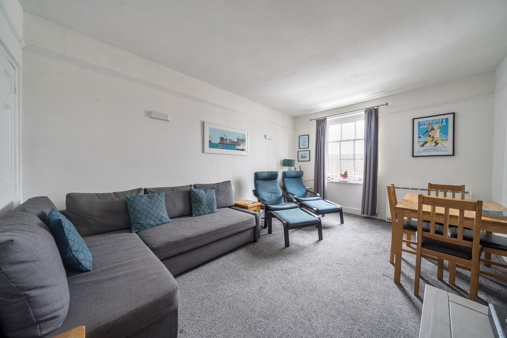 Property photo 2 of 19 1420716-16-69Aed022A5Cf6.Jpg