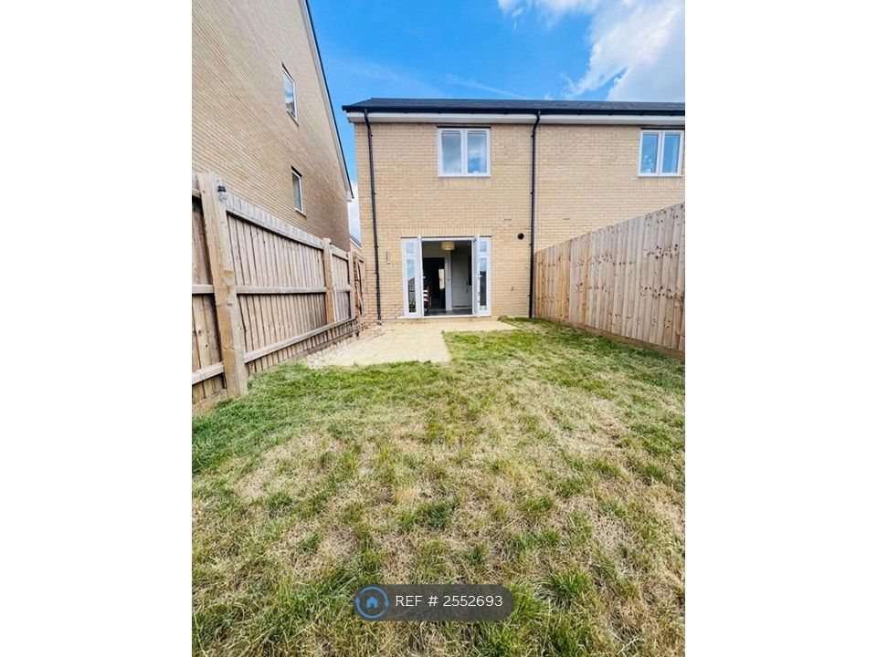 Property photo 2 of 12