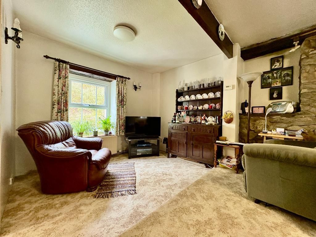 Property photo 3 of 27