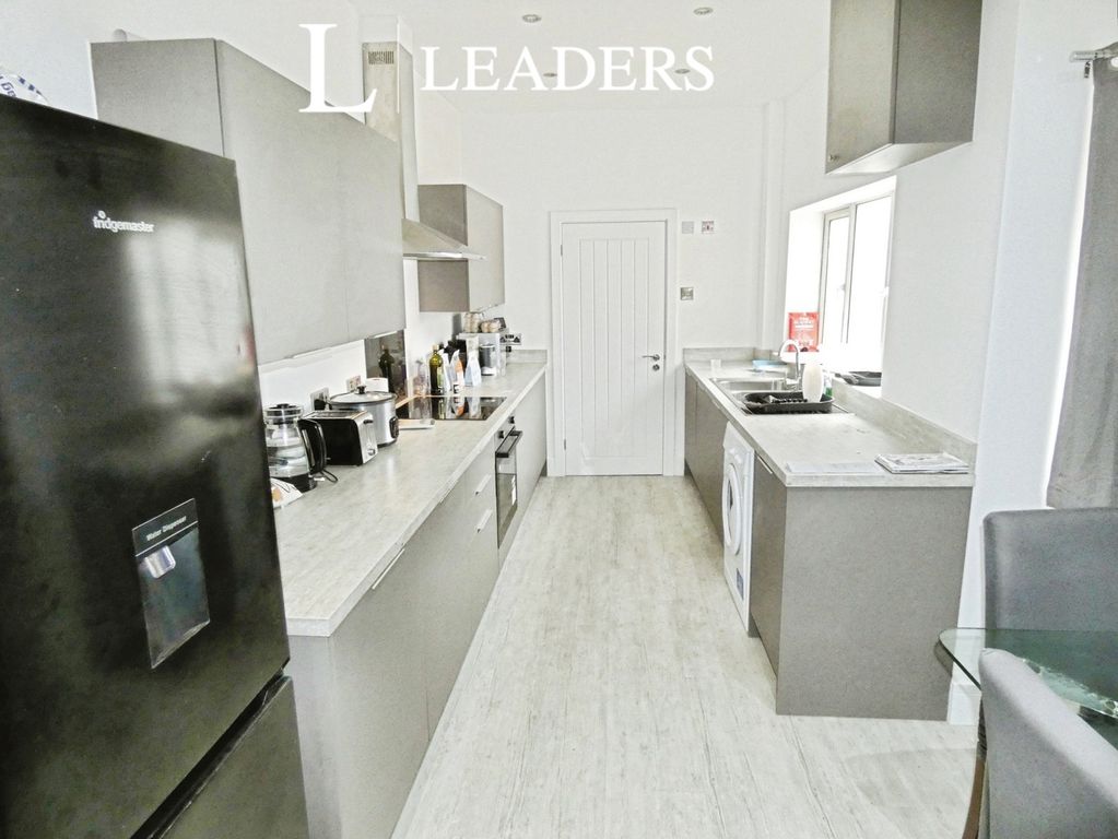 Property photo 2 of 5 Pbox-Img.Jpg
