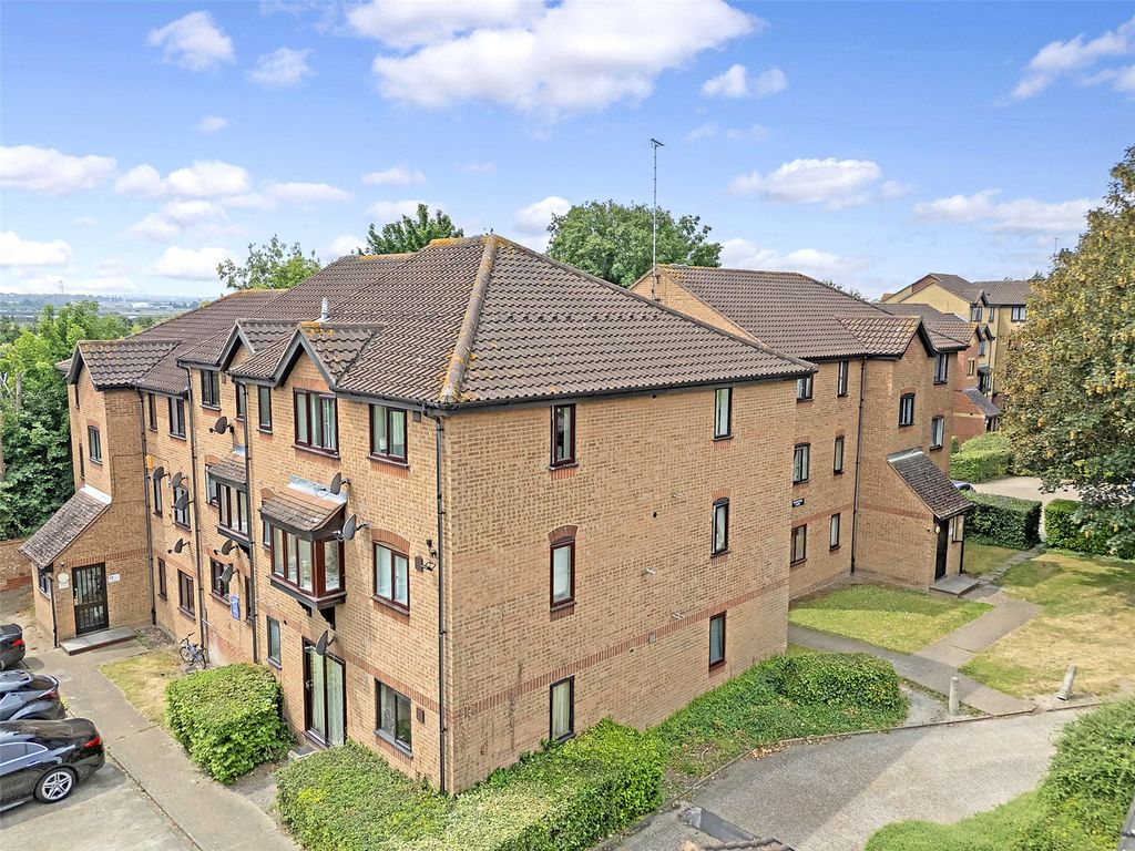 Property photo 1 of 10 Ground Gloor Flat