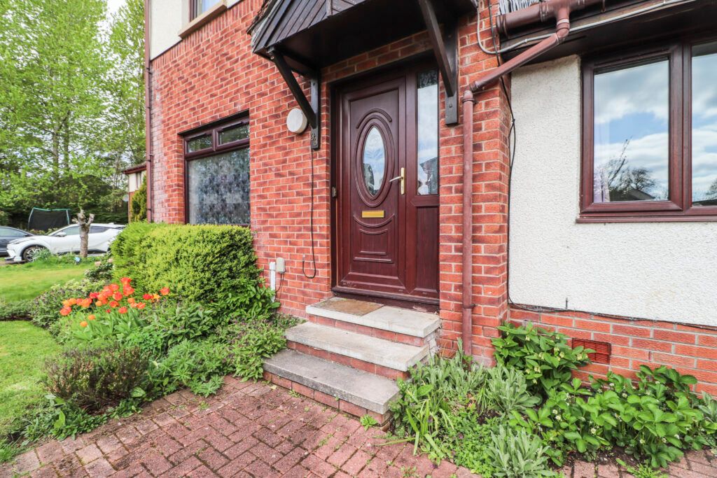 Property photo 2 of 29