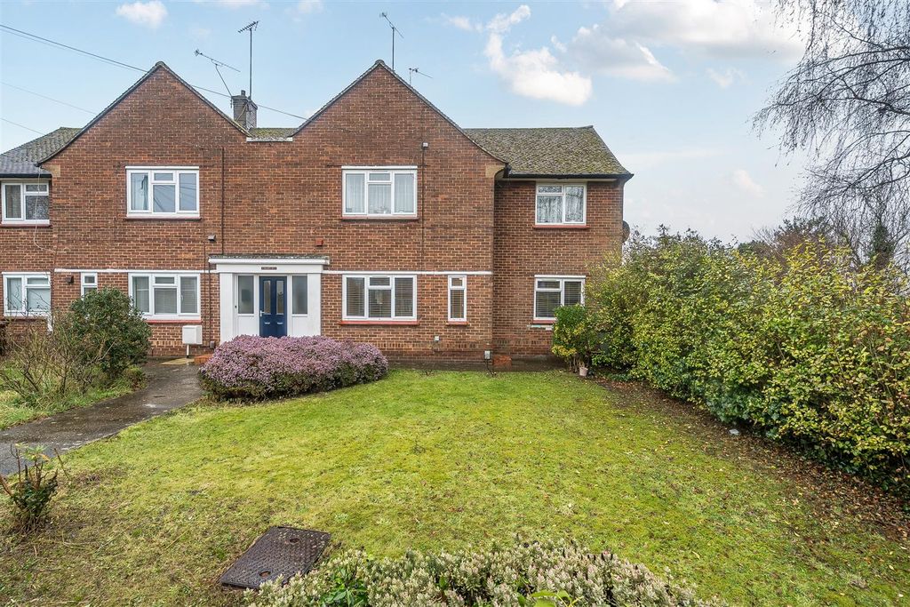 Additional image 17 of 2 bed maisonette for saleSouth Street, Barming, Maidstone ME16