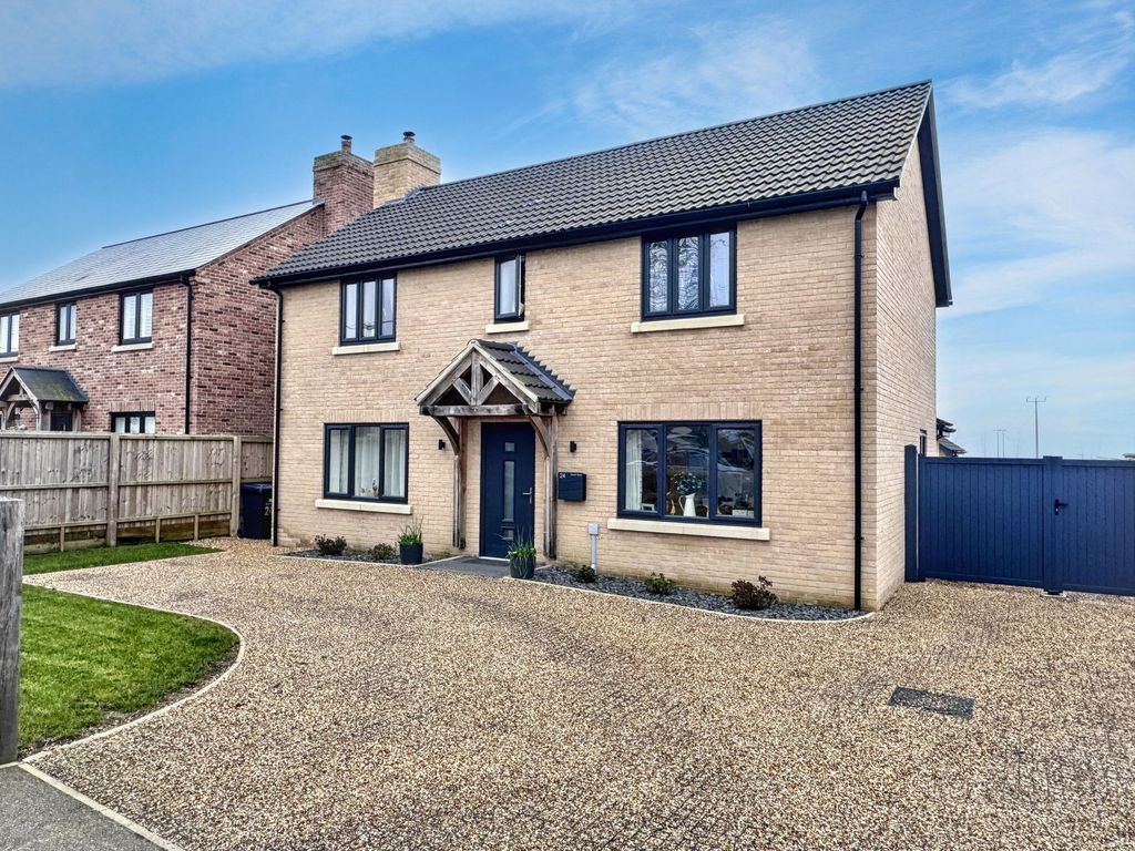 Property photo 1 of 35