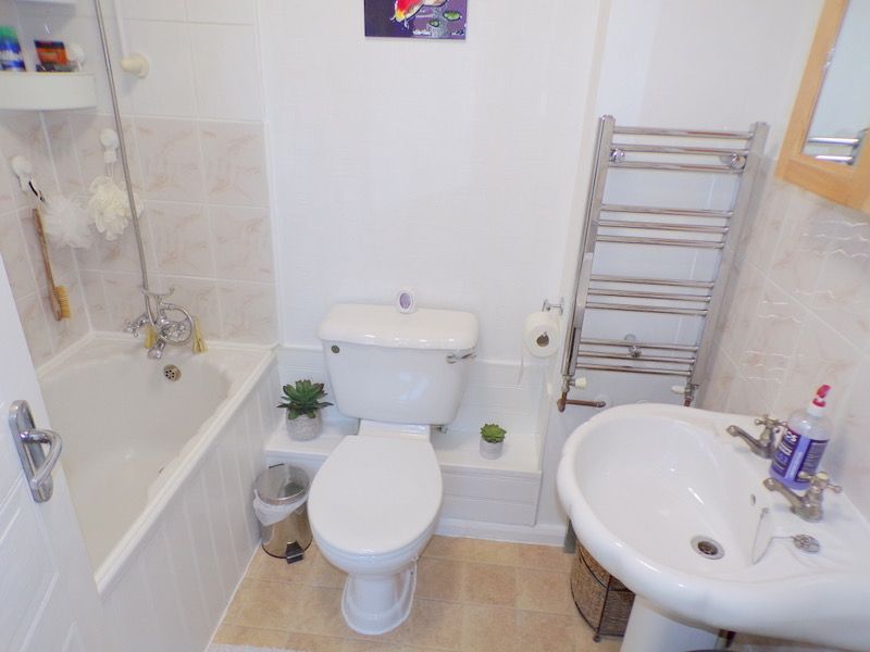 Property photo 3 of 18 Img_2229