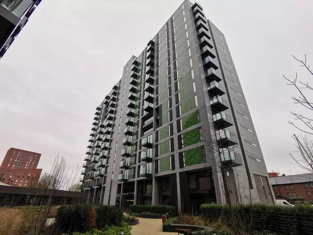 Property photo 1 of 8