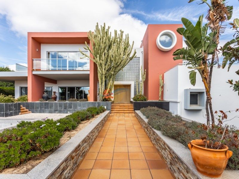 Property photo 1 of 54