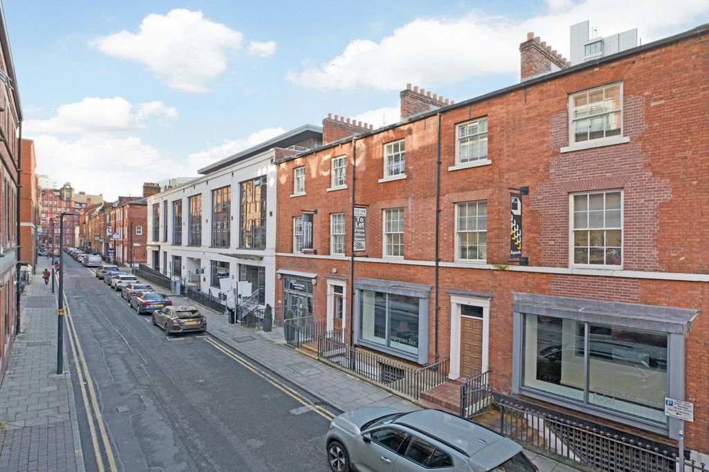 Property photo 1 of 20 Img_2019.Jpg