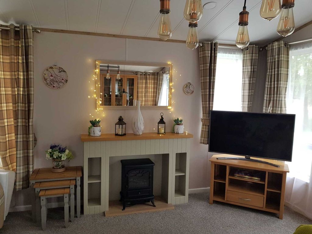 Property photo 3 of 24