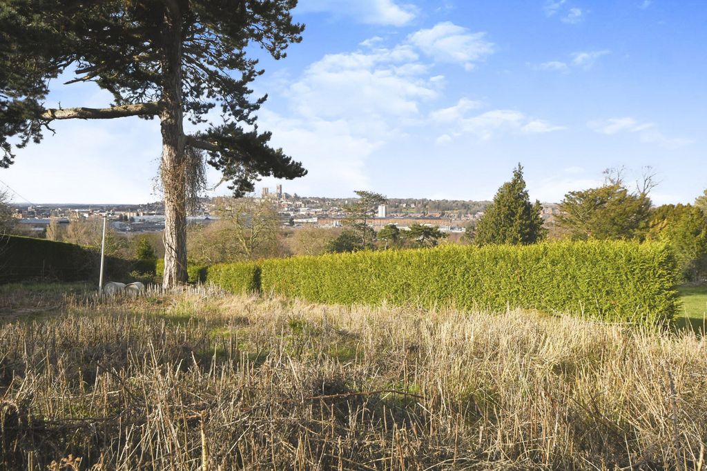 Additional image 24 of 4 bed bungalow for saleHall Drive, Canwick, Lincoln, Lincolnshire LN4