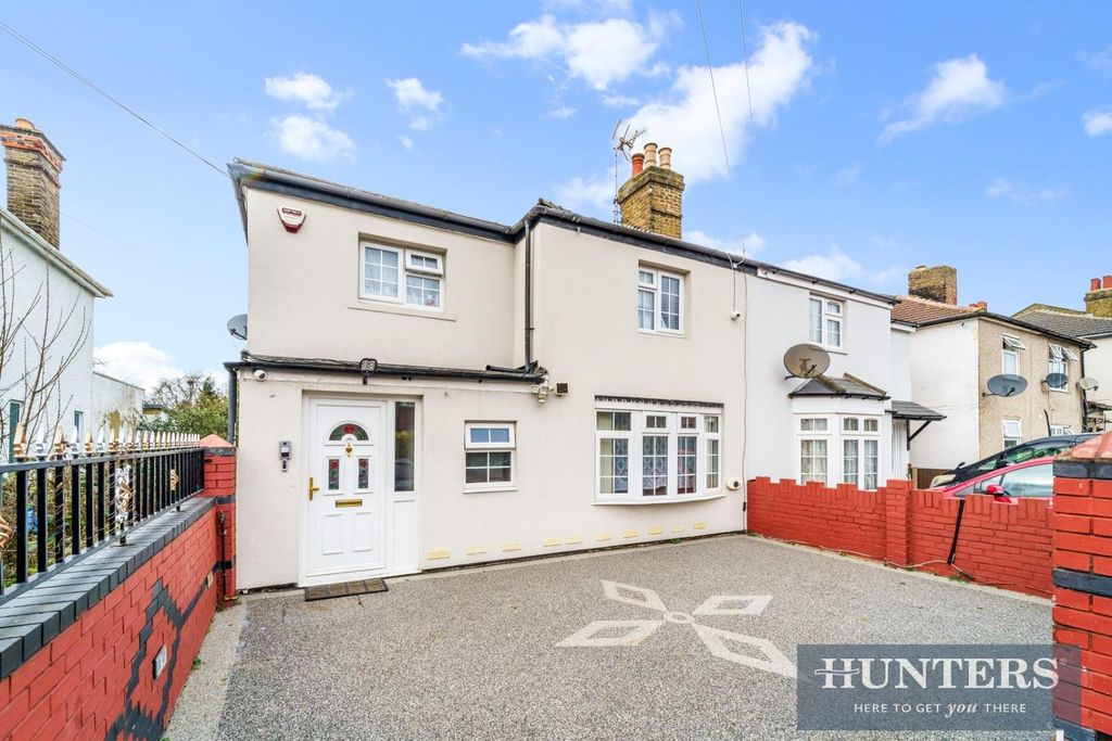 Property photo 1 of 11 Martindale Road,  (16).Jpg