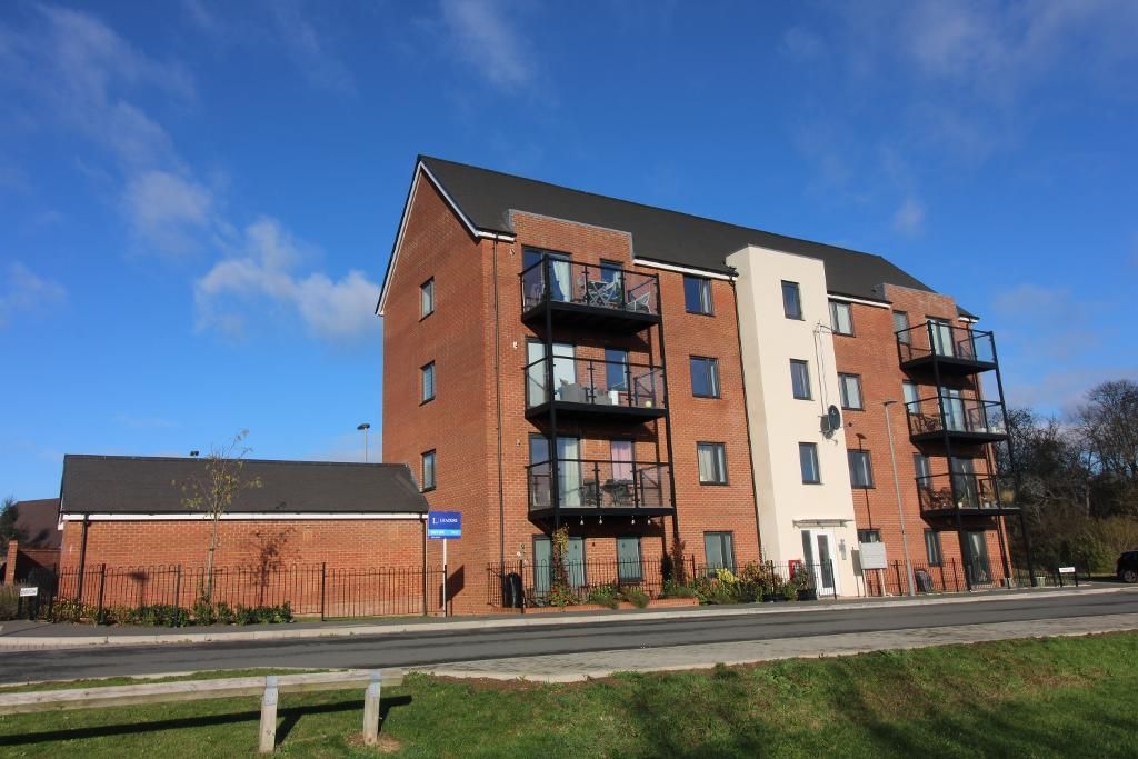 Property photo 1 of 9 Front