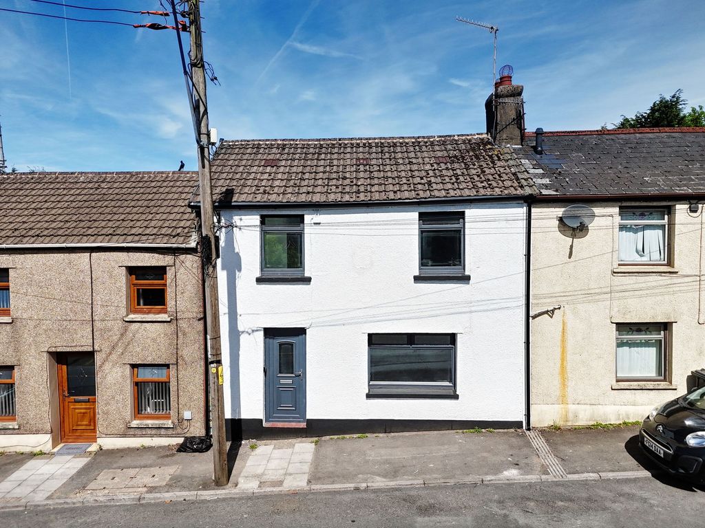 Property photo 1 of 31