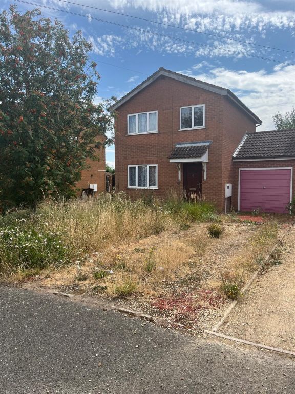 Property photo 1 of 2