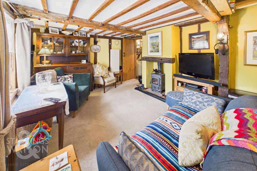 Property photo 2 of 19