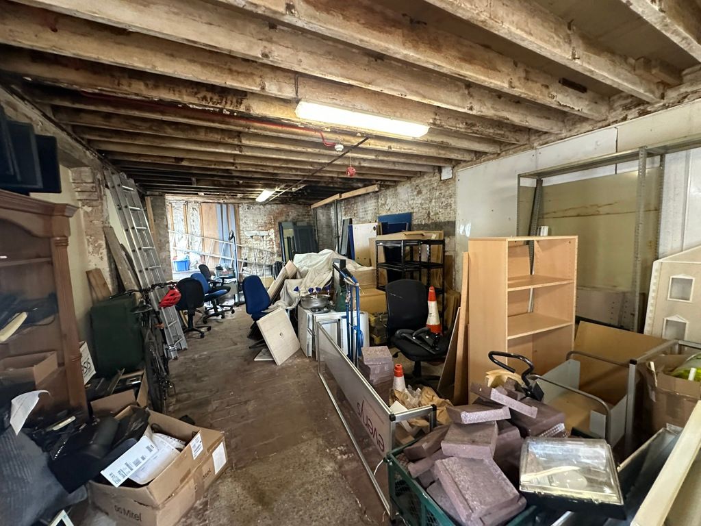 Property photo 2 of 8 Photo 1