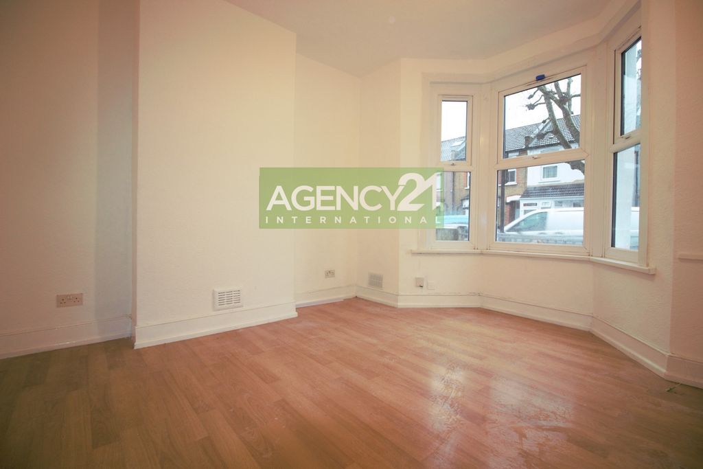 Property photo 1 of 6 Photo 1