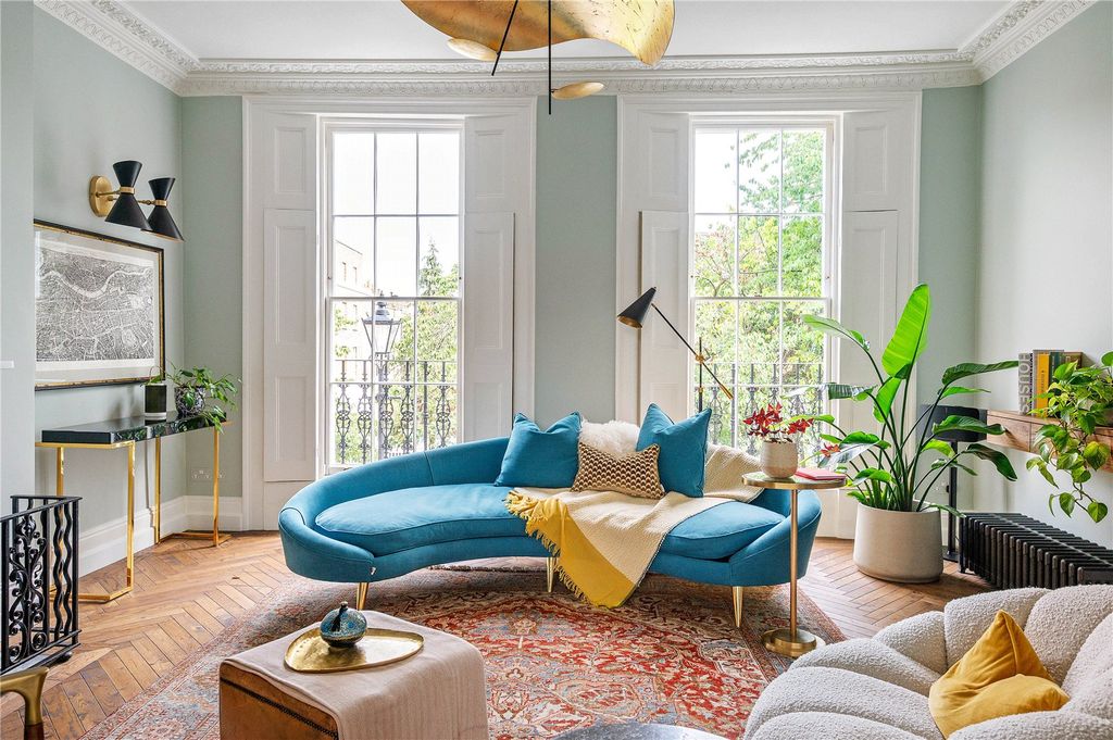 Property photo 2 of 33 Reception Room