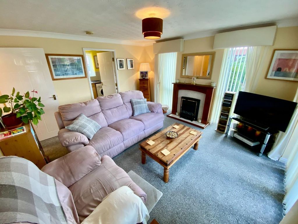 Property photo 3 of 10 Img_7947.Jpg