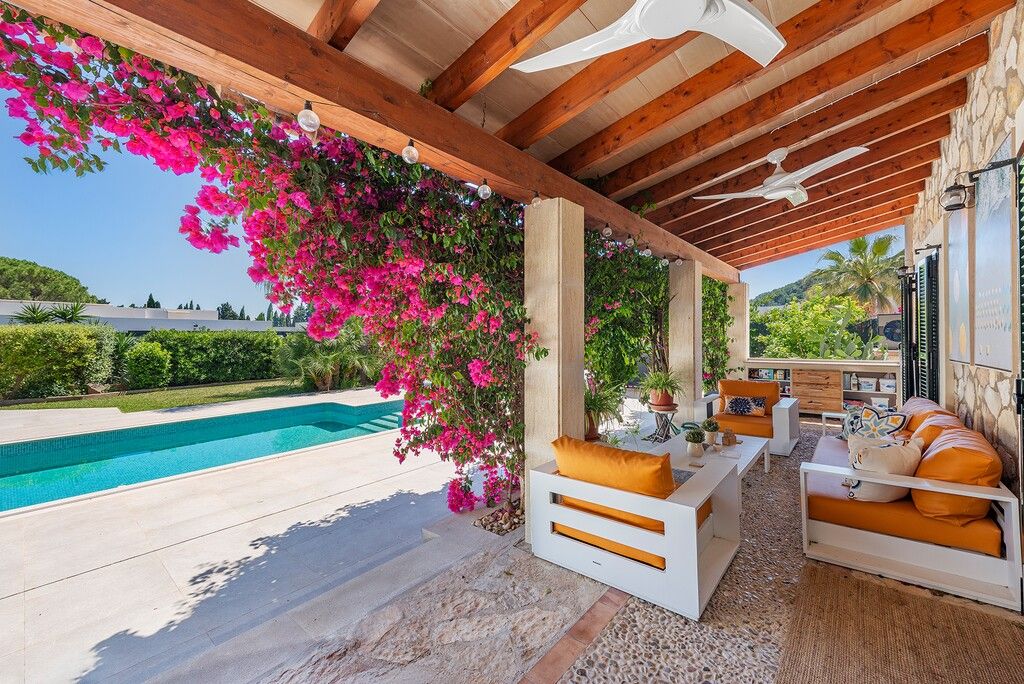 Property photo 3 of 20 Coveed Terrace (1)
