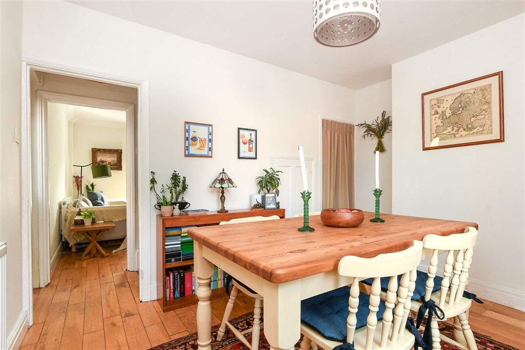 Property photo 3 of 18 Dining Area
