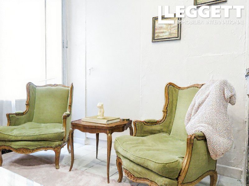 Property photo 2 of 9