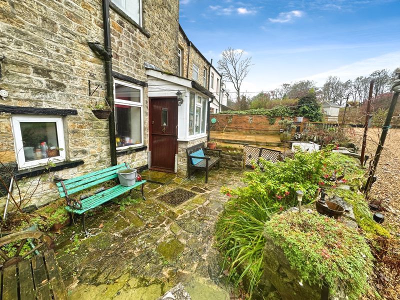 Property photo 3 of 8 Photo 3