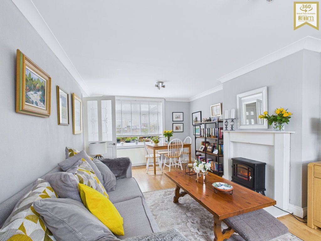 Property photo 3 of 20