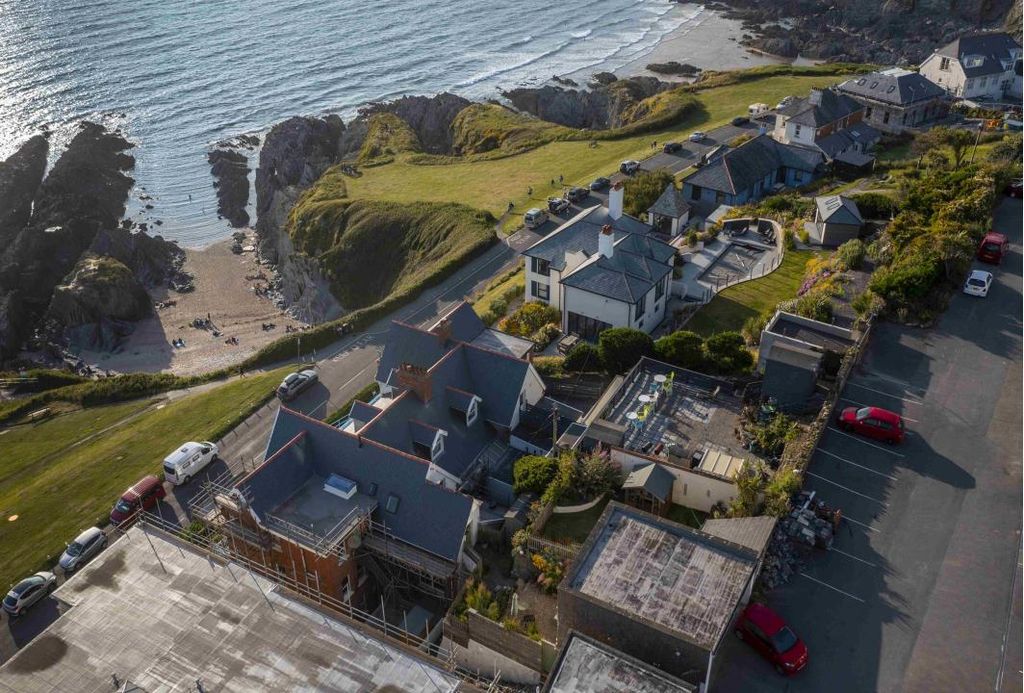 Property photo 3 of 25 Drone.Png