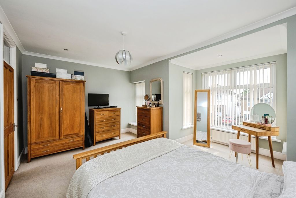 Property photo 3 of 20 Pbox-Img.Jpg