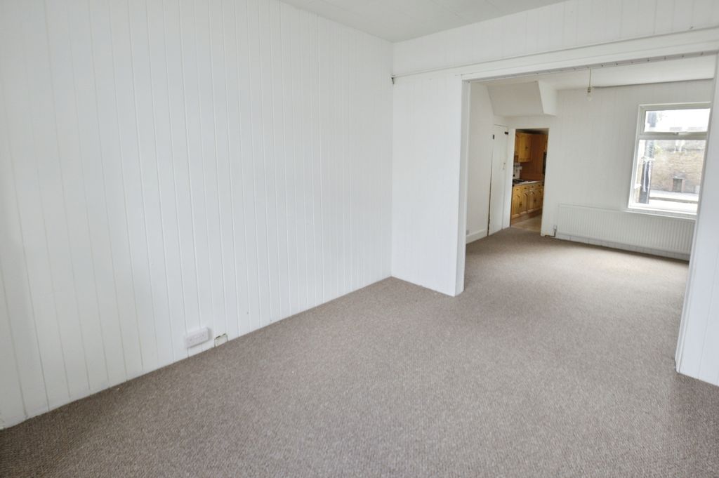 Property photo 3 of 17 Pbox-Img.Jpg