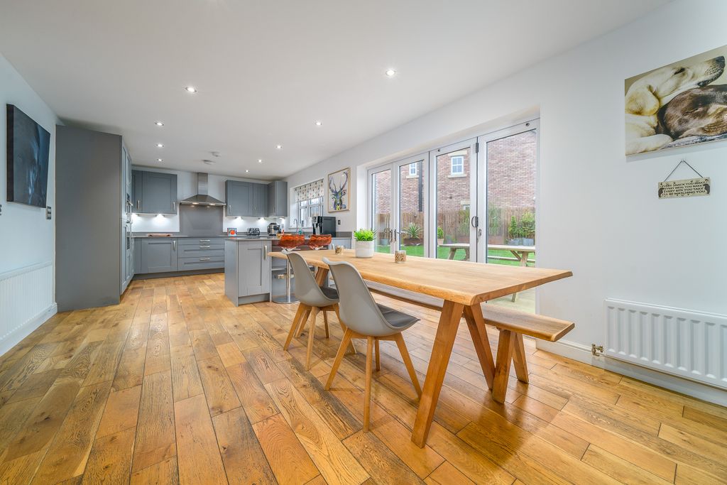 Property photo 3 of 36 Photo 3