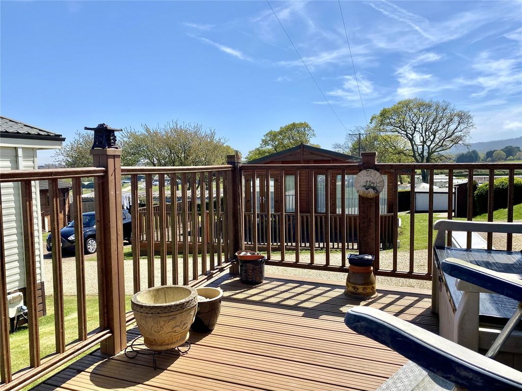 Property photo 2 of 13 Picture No. 04