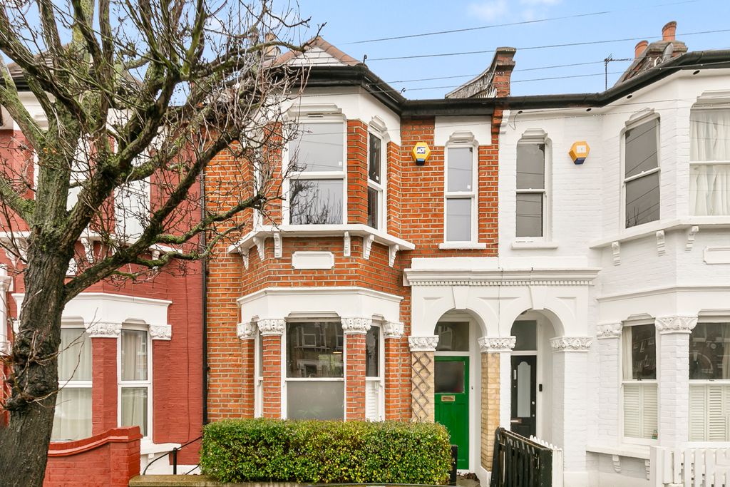 Property photo 1 of 14 Exterior