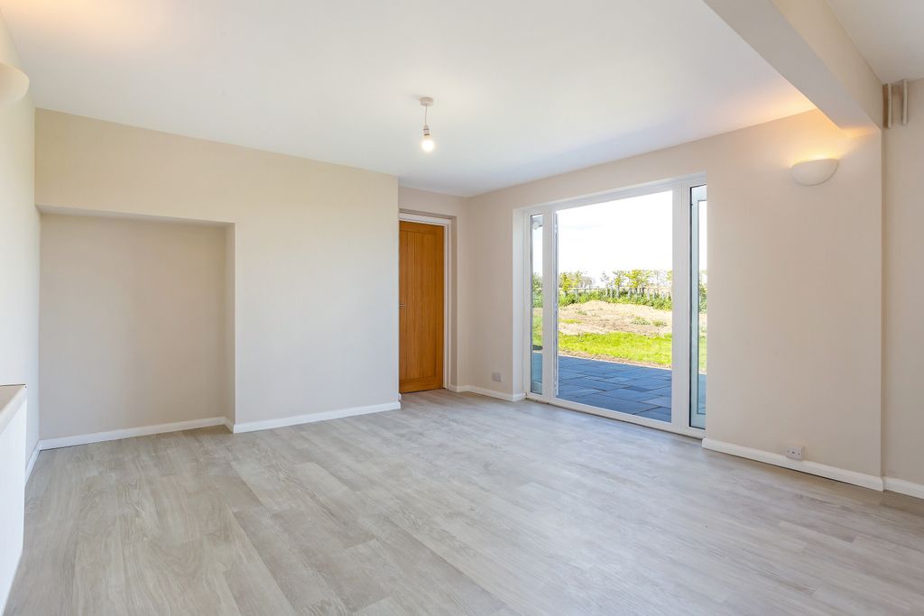 Property photo 3 of 25 Picture No. 17