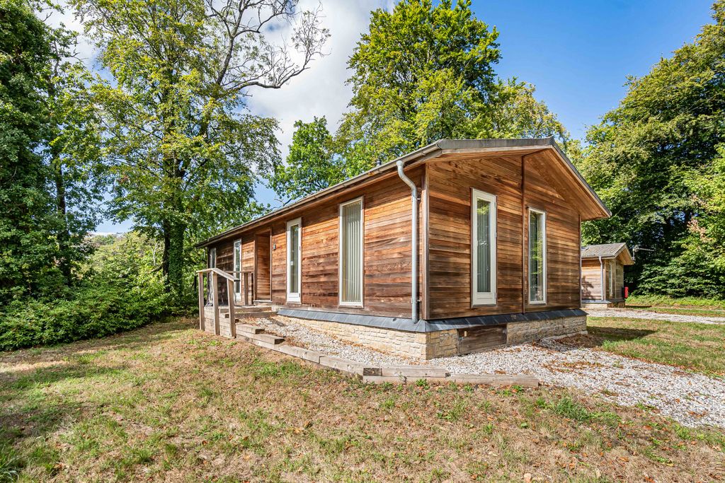 Property photo 1 of 16 Front