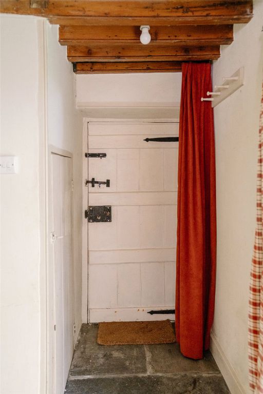 Property photo 2 of 51 Picture No. 02