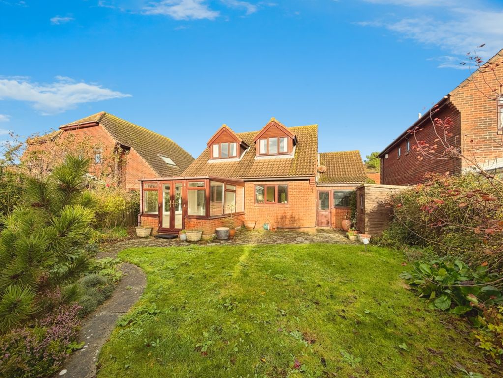 Property photo 3 of 15