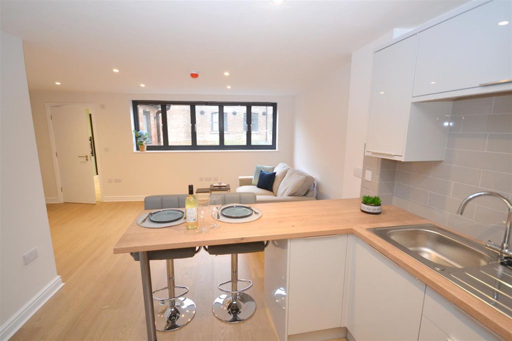 Property photo 3 of 7 3A.Jpg