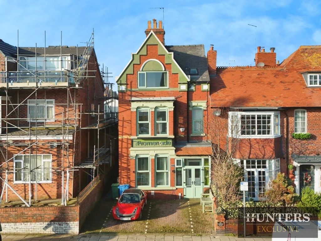 Property photo 1 of 28 140Fd7Fe-Eb1F566d-Dji_20260120115948_0030_D (1).Jp