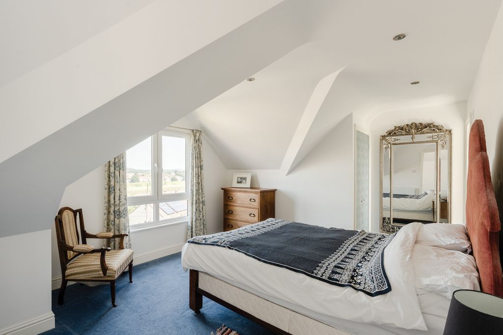Additional image 24 of 4 bed semi-detached house for saleMonmouth Road, Pill, Bristol BS20